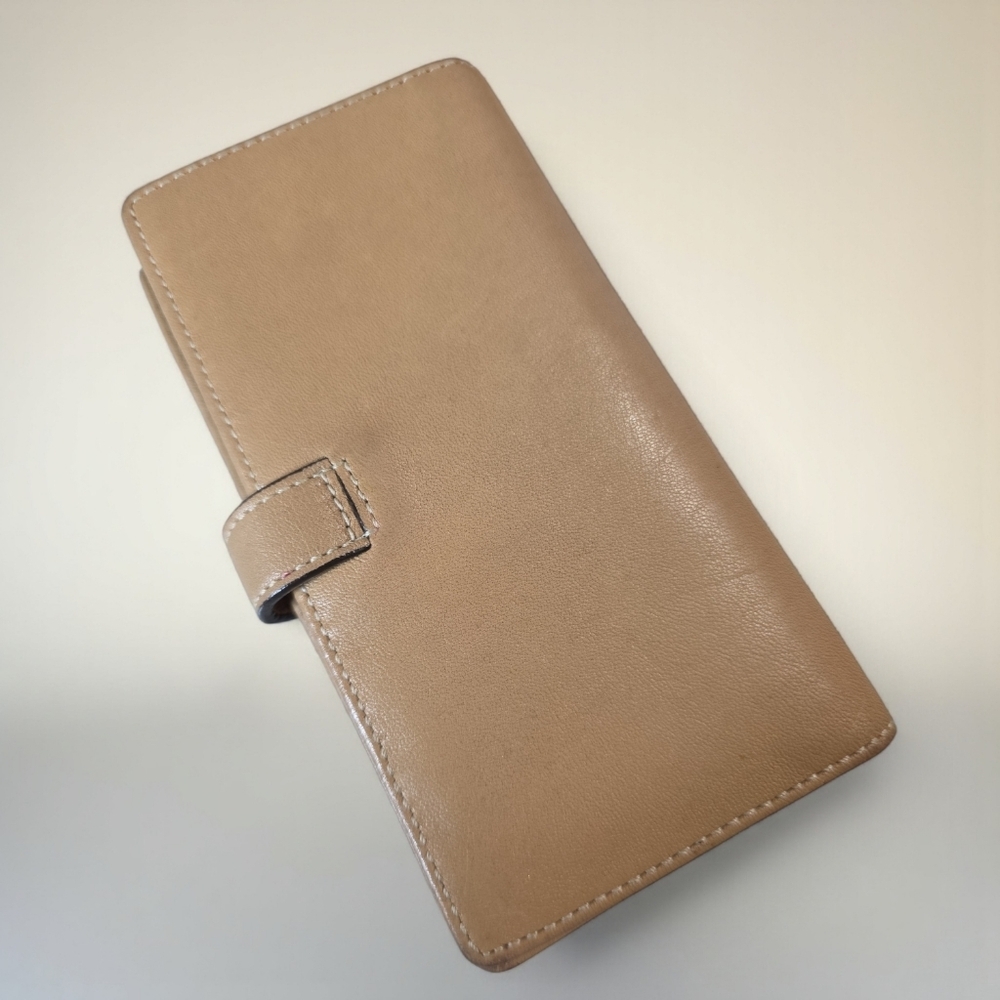 Coach Beige Leather Snap Wallet NWOT - Picture 2 of 6
